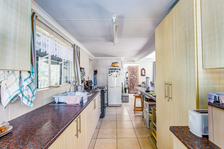 15 Bedroom Property for Sale in Hekpoort North West